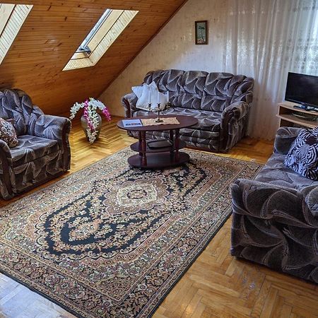 Guest House Nika - Cottages And Rooms In The Heart Of Palanga City Center Экстерьер фото