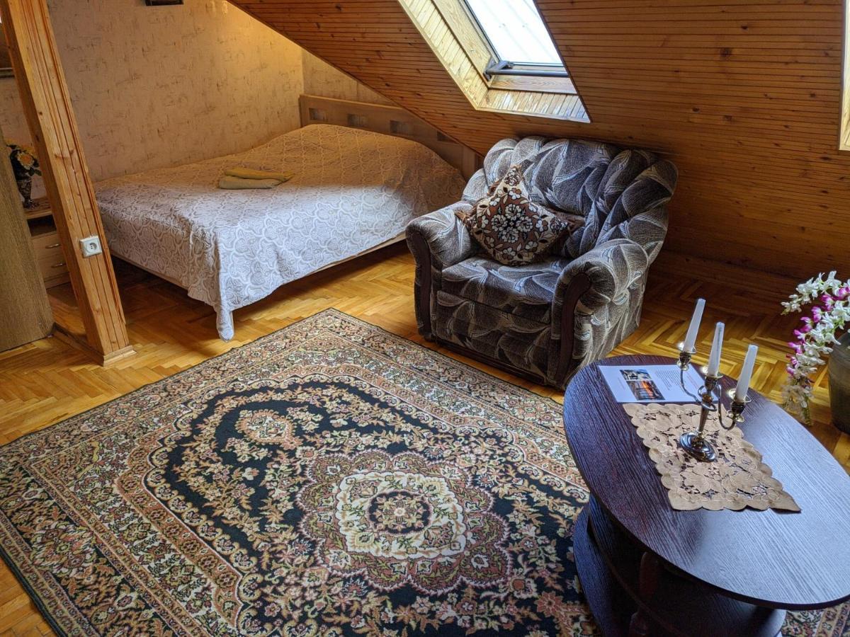 Guest House Nika - Cottages And Rooms In The Heart Of Palanga City Center Экстерьер фото