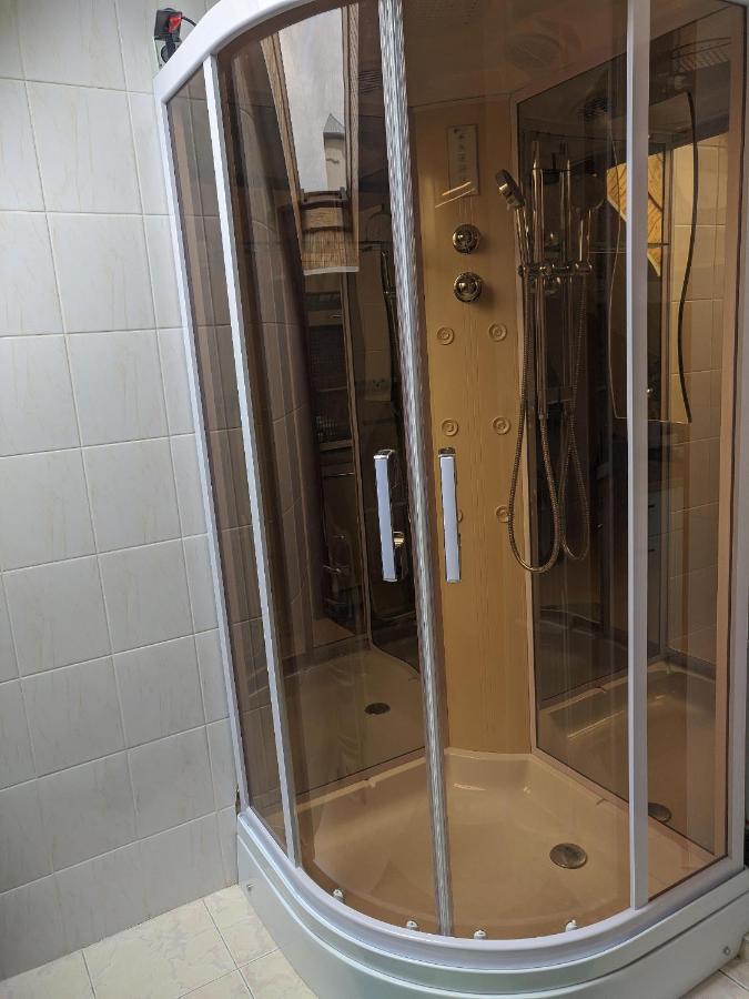 Guest House Nika - Cottages And Rooms In The Heart Of Palanga City Center Экстерьер фото
