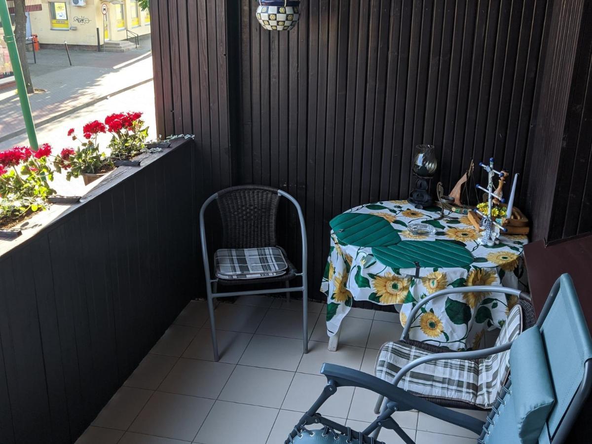Guest House Nika - Cottages And Rooms In The Heart Of Palanga City Center Экстерьер фото