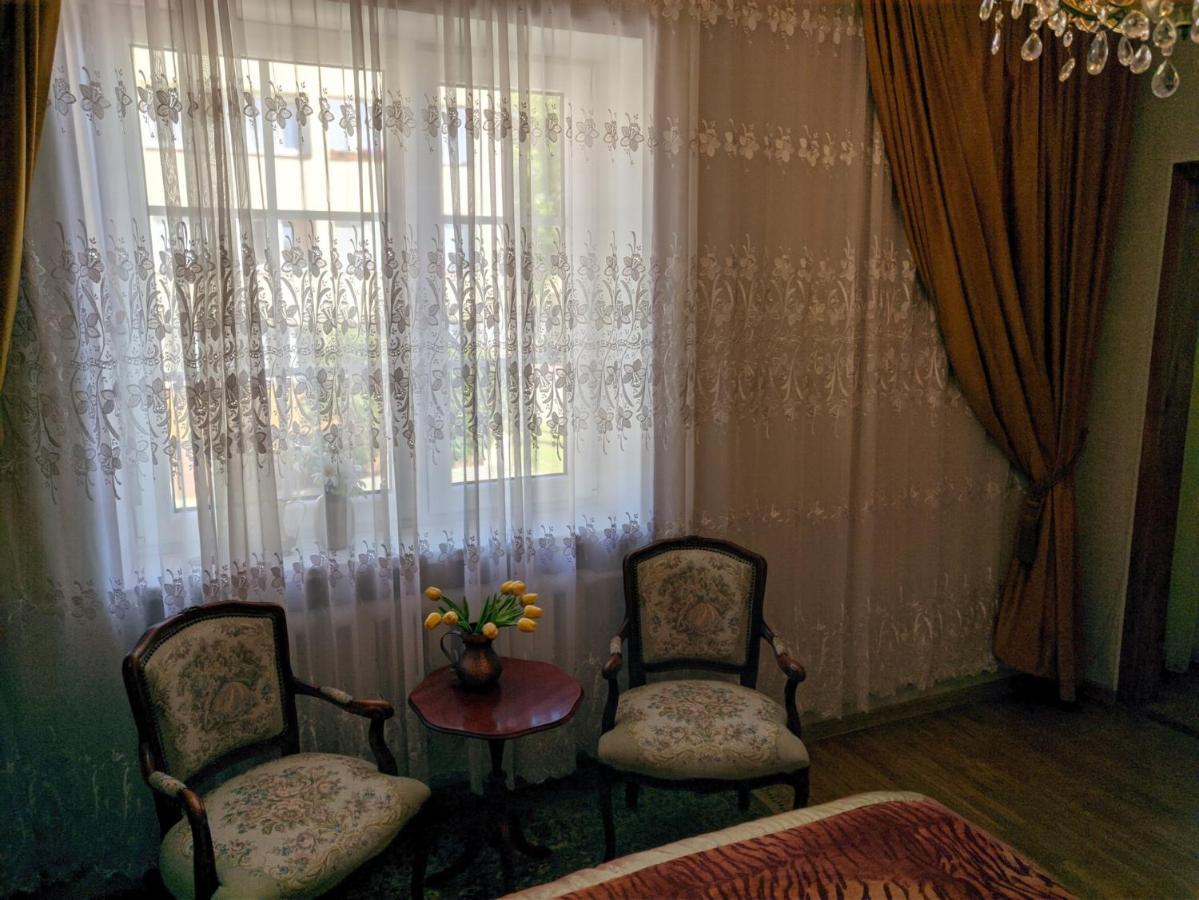 Guest House Nika - Cottages And Rooms In The Heart Of Palanga City Center Экстерьер фото
