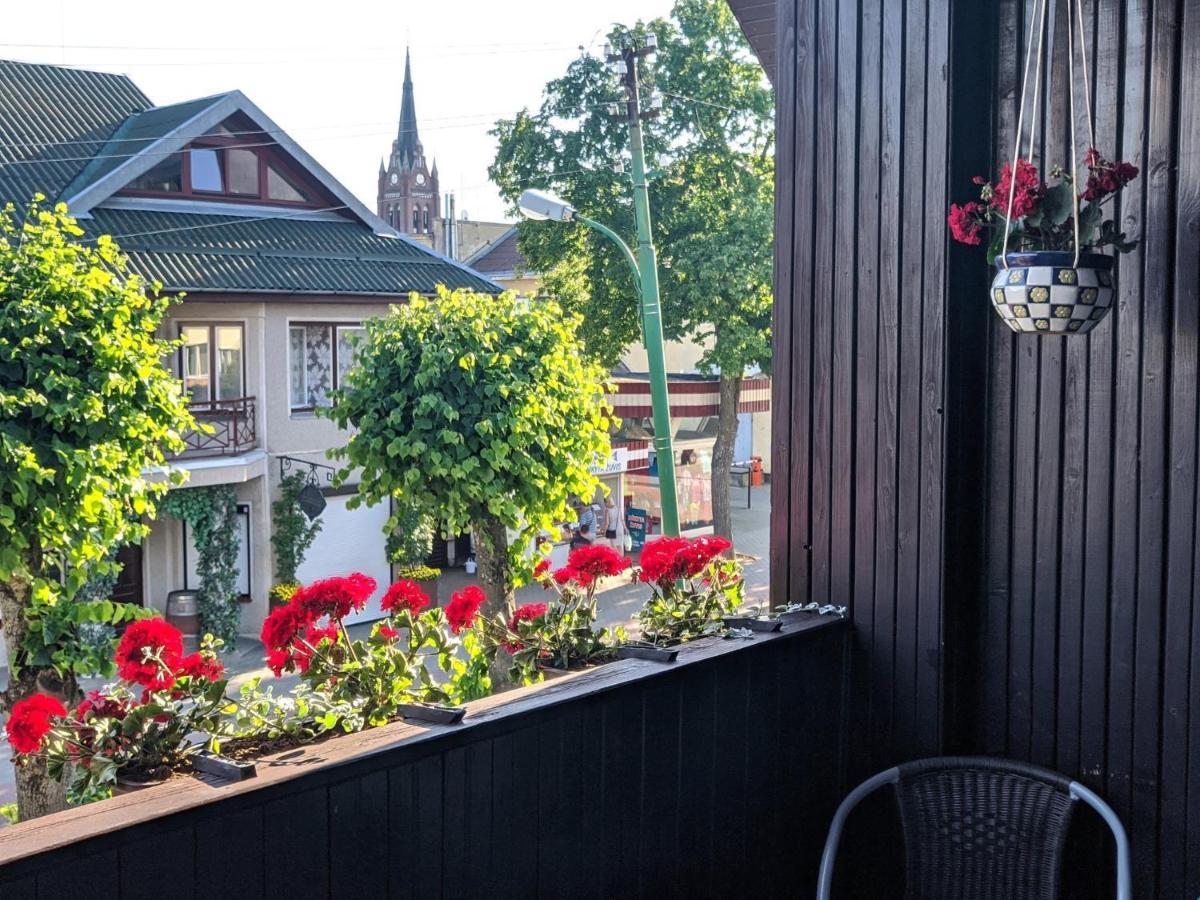 Guest House Nika - Cottages And Rooms In The Heart Of Palanga City Center Экстерьер фото